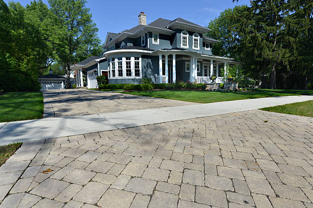  Kinsley, KS Driveway Pavers Pros